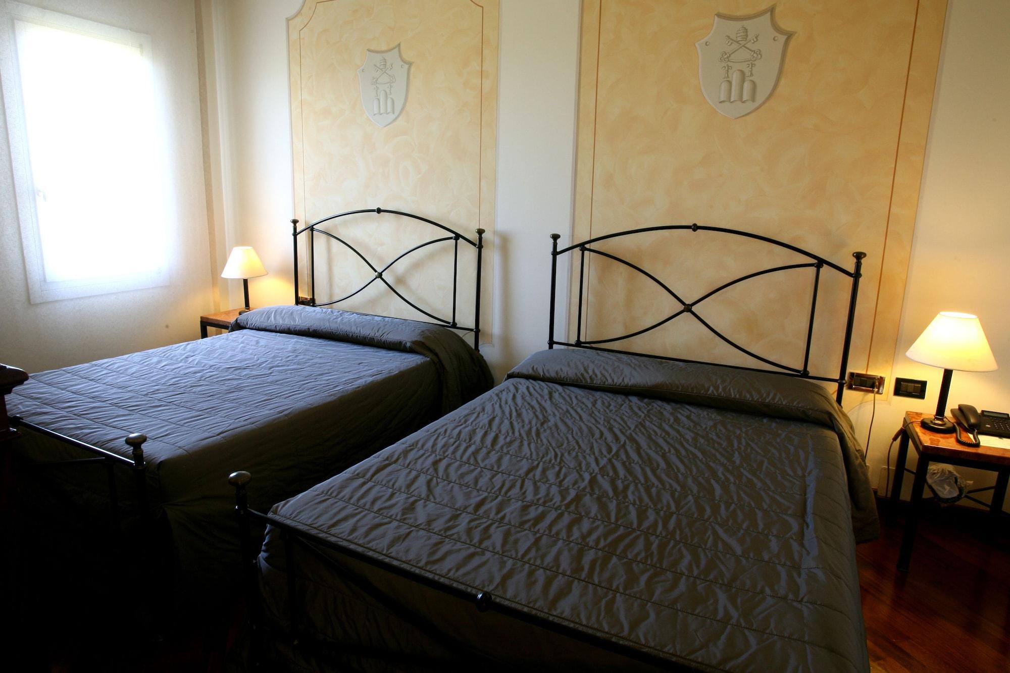 Monte Del Re Hotel Dozza Luaran gambar